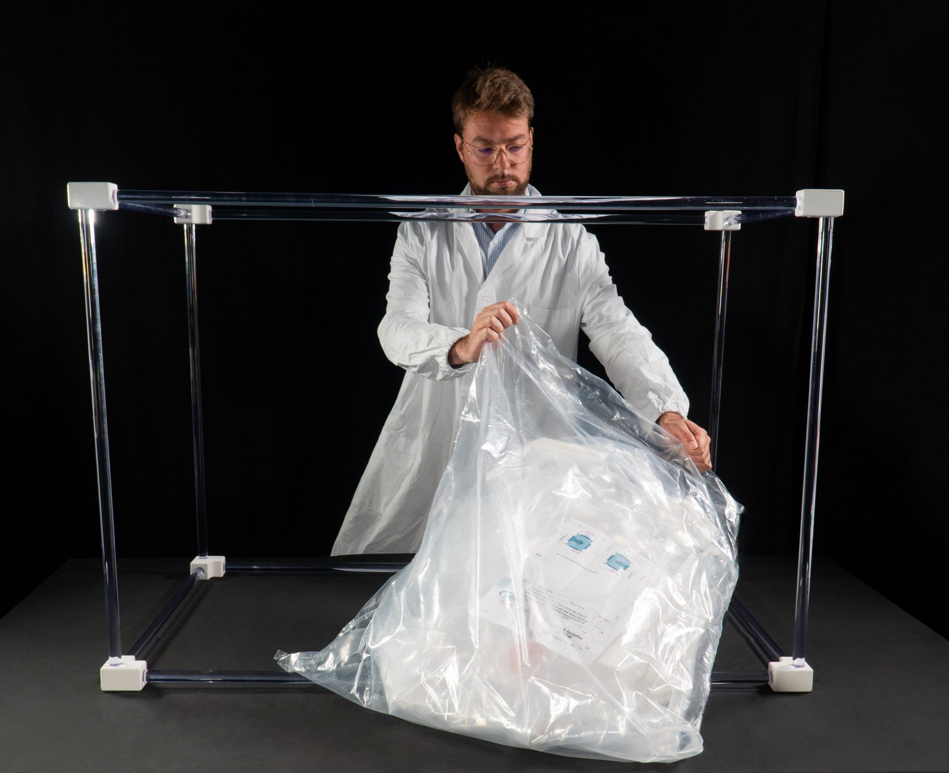 Instant Benchtop Isolator. - csv containment news
