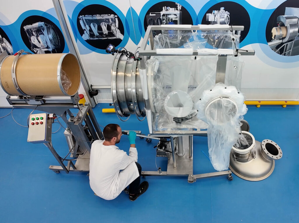 Contained Reactor Charging: Flexible Isolator Solutions.