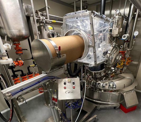 flexible reactor charging isolator