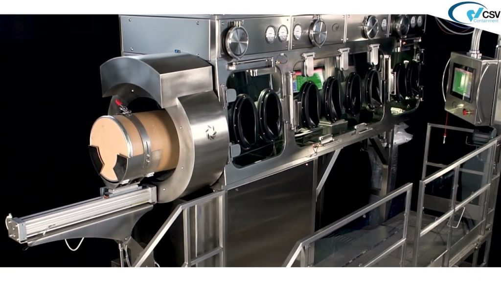 Three-chamber dispensing isolator with DIT® system.